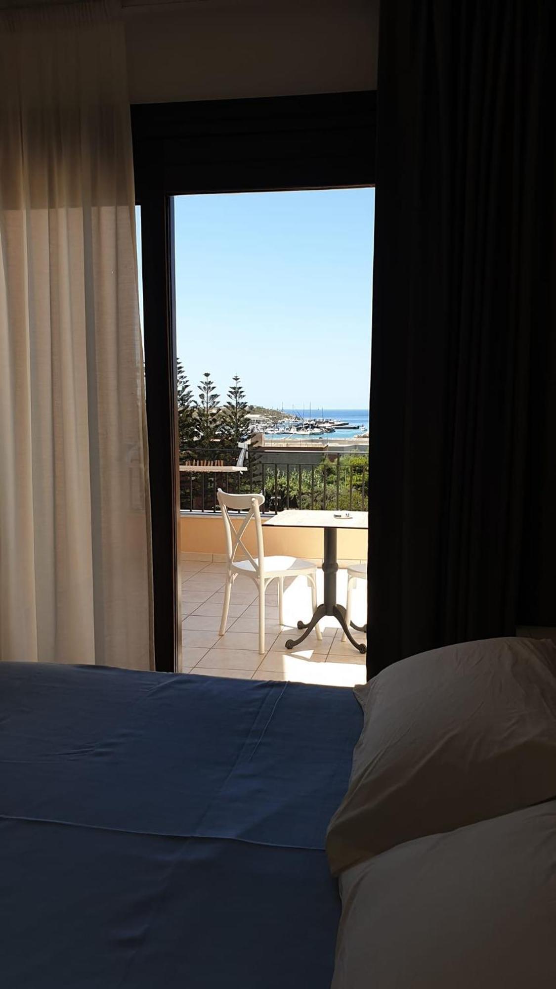 Moresco Resort Lampedusa Exterior photo